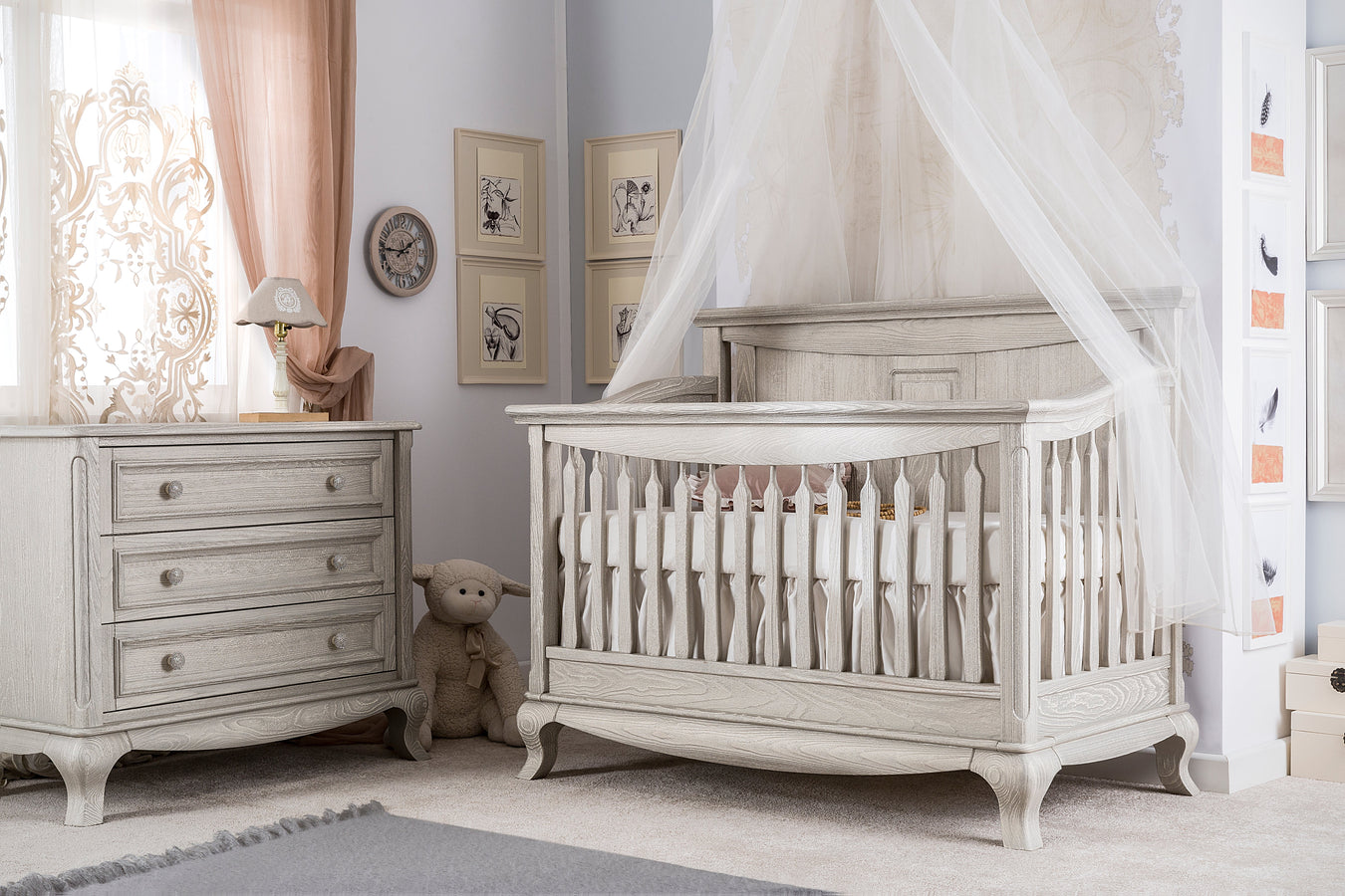 Antonio Collection