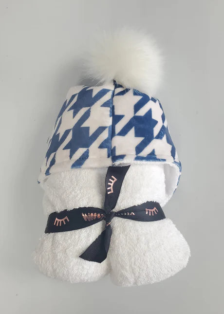 Winx + Blinx Hooded Towel