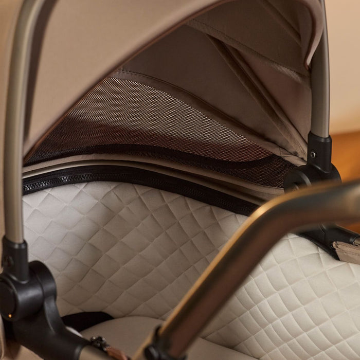 Silver Cross Reef Bassinet