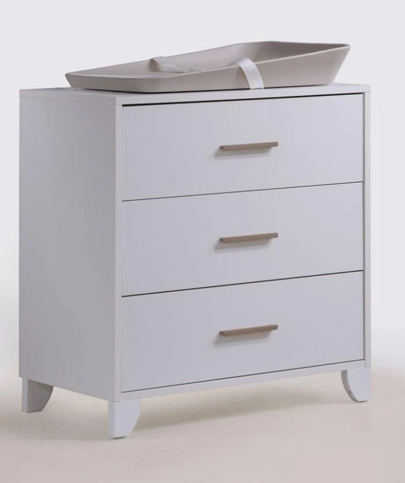 Tulip Aiko Classic Crib + Dresser Set