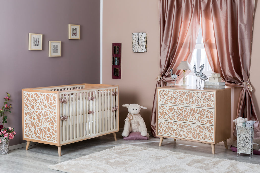 Romina New York Classic Crib