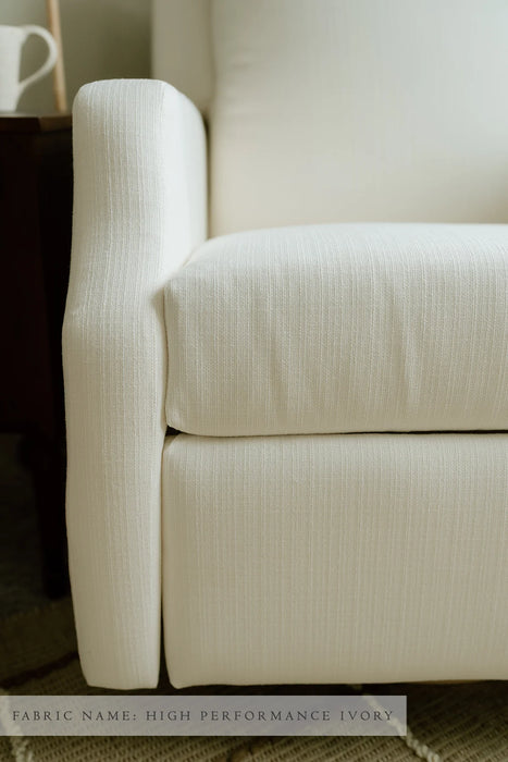 Oilo Ollie Ottoman: Wide Size