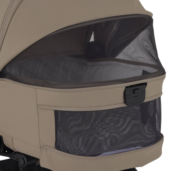 Silver Cross Nia Bassinet - Coming Soon!
