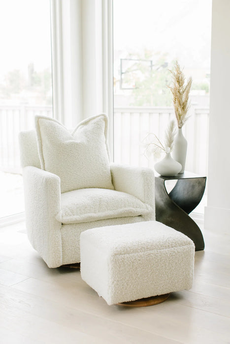 Oilo Stationary Ottoman with Wood Base