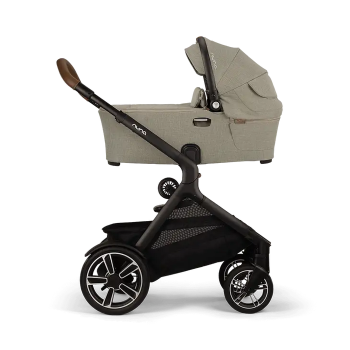 Nuna Demi Next + rider board