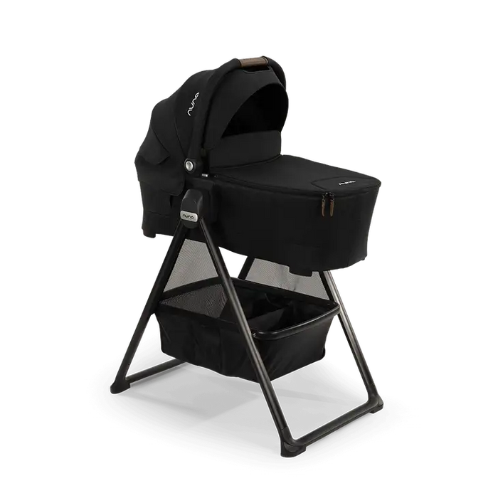 Nuna SWIV™ & TRIV™ series bassinet + stand
