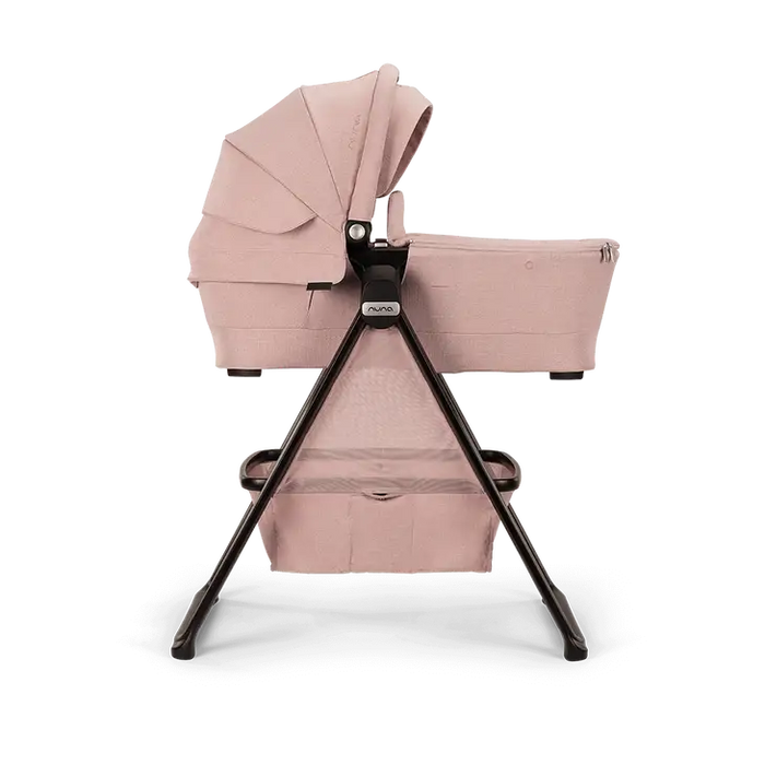 Nuna SWIV™ & TRIV™ series bassinet + stand