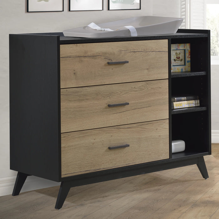 Tulip Sissi Convertible Crib + Dresser Set