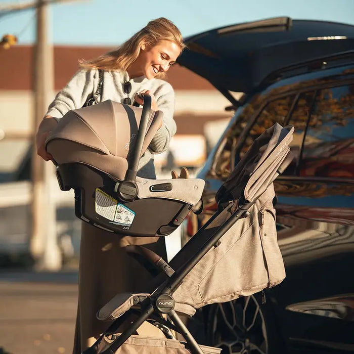 Nuna Pipa urbn + TRVL LX™ Travel System