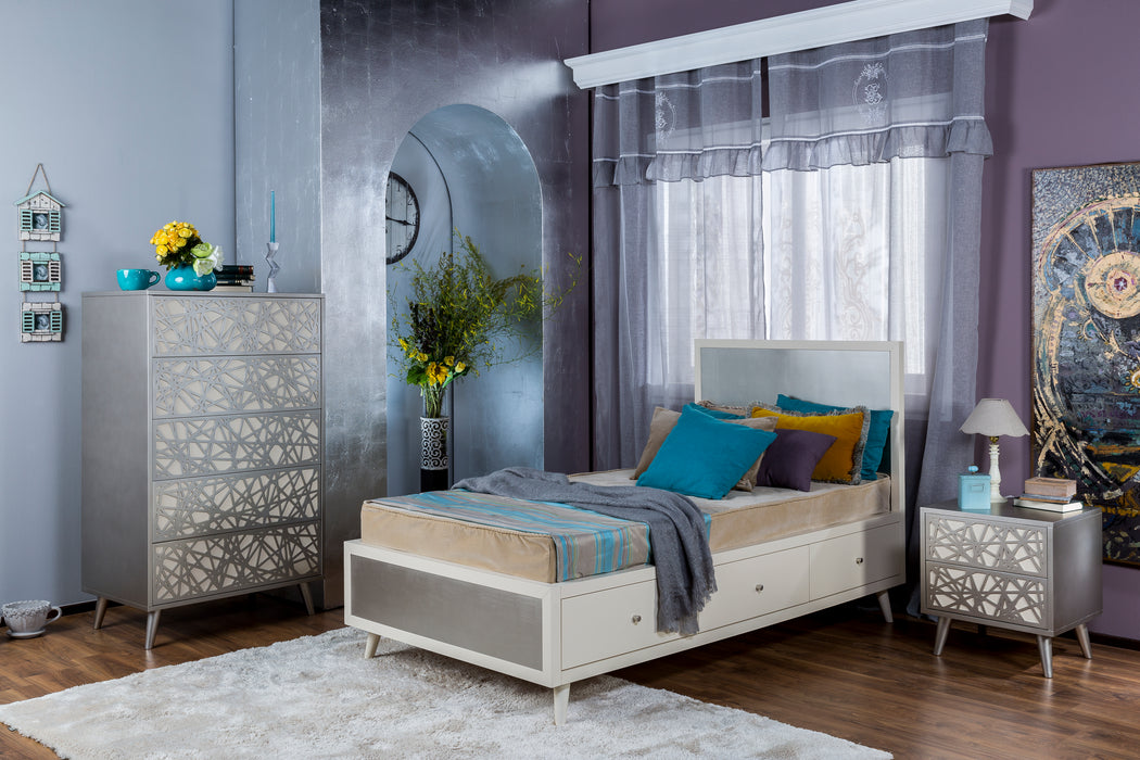 Romina New York Nightstand