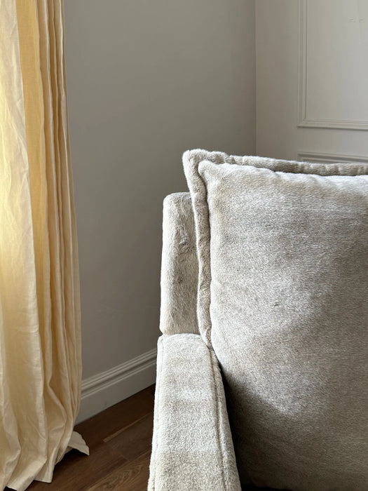 Oilo Ollie Ottoman: Wide Size