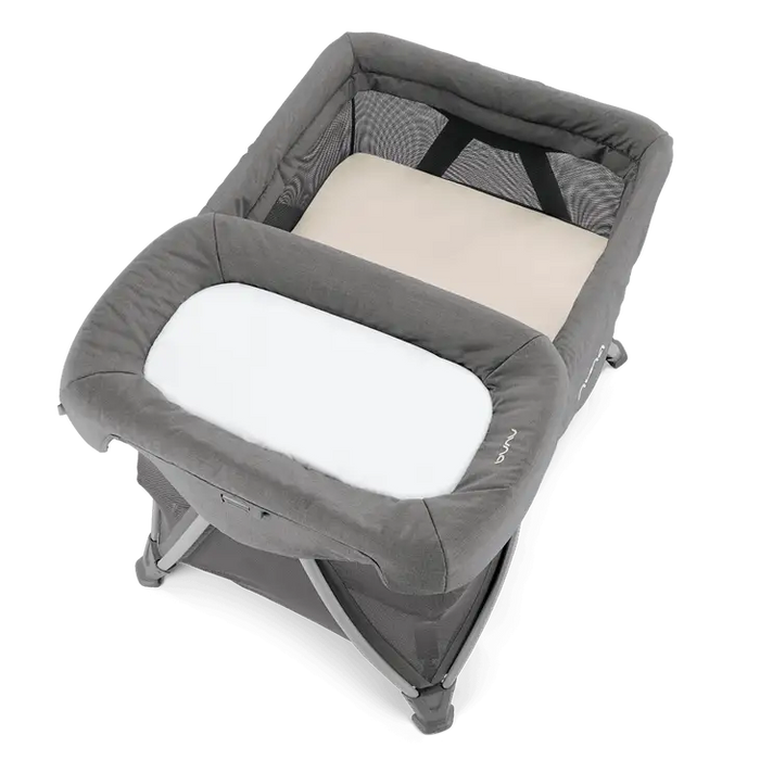 Nuna Sena Aire w Zip-off Bassinet + Changer