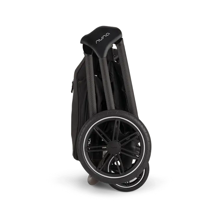 Nuna Triv LX + Pipa Urbn Travel System - NEW!