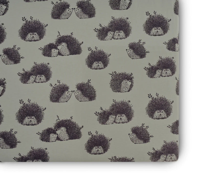 Oilo HEDGEHOG CRIB SHEET